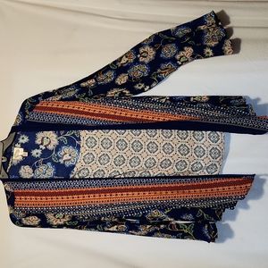 Fig & Flower long sleeved blouse